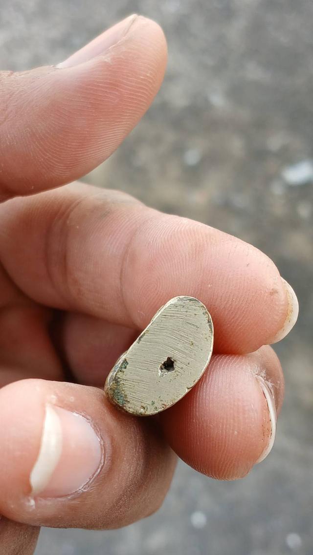 หลวงพ่อเงิน ปี 15 เนื้ออัลปาก้า 4