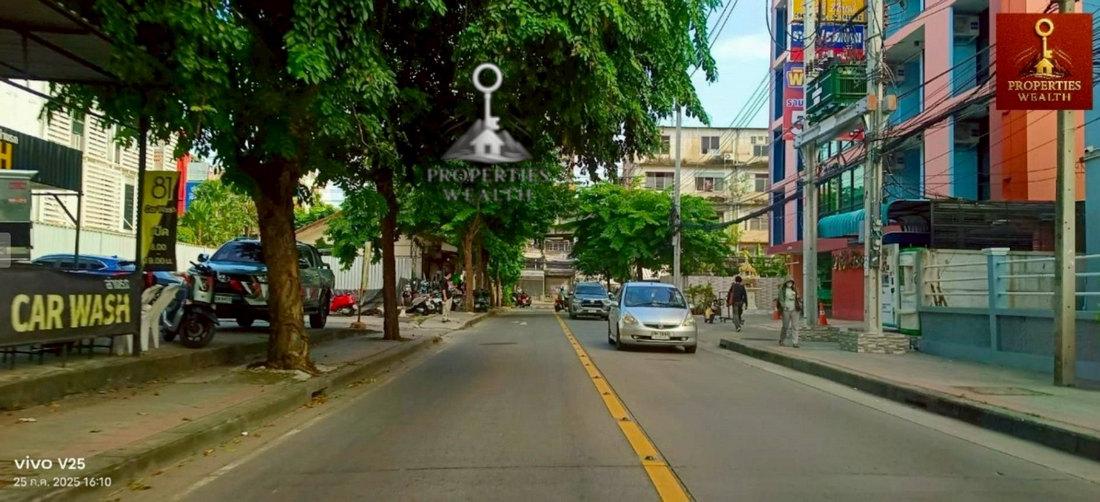 ขายที่ดินพร้อมบ้าน 163 ตารางวา ซอยลาดพร้าว 130 เขตบางกะปิ ใกล้รถไฟฟ้าสีเหลือง ลาดพร้าว 101 8