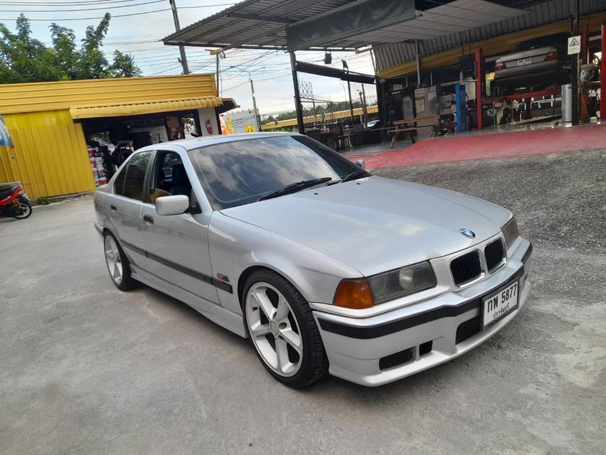 BMW E36 318ia 1997