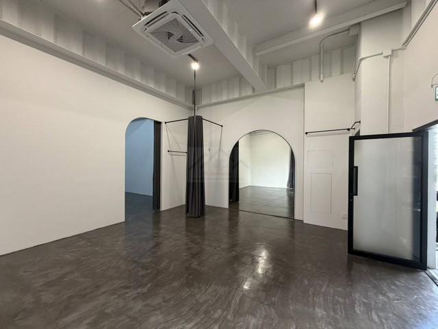 ให้เช่าสำนักงาน 66 ตร.ม. เพดานสูง 4.2 เมตร ซอยลาดพร้าว 15 ที่จอดรถเยอะมาก ใกล้ MRT ลาดพร้าว ***จดบริษัทได้ 8