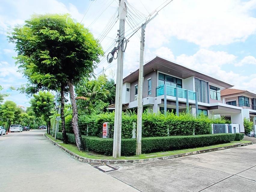 ขาย บ้านเดี่ยว หลังมุม ทิศเหนือ เศรษฐสิริ อ่อนนุช-ศรีนครินทร์ ฟรีค่าใช้จ่ายวันโอน 5ห้องนอน 5ห้องน้ำ 5 นาทีถึงมอเตอร์เวย์ 78.1 ตร.ว. มีเรือนรับรอง