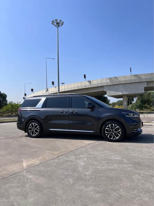 Kia Carnival sxl 2022 รถมือสอง สภาพสวย 6