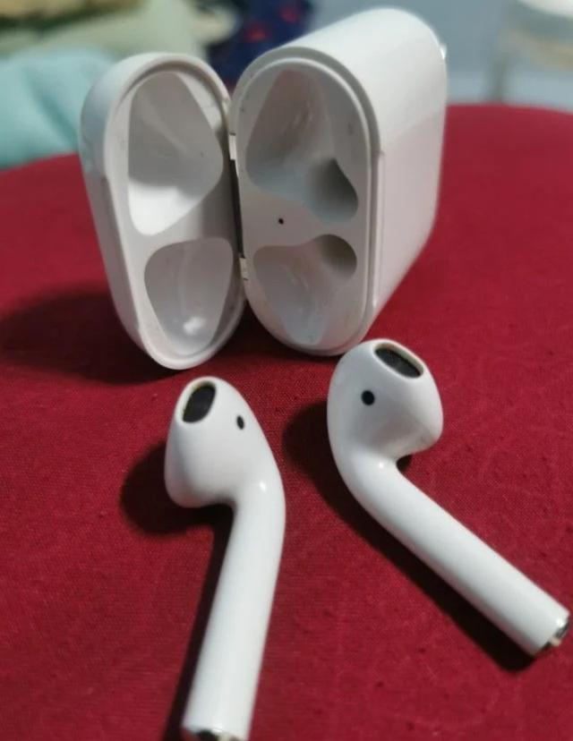 AirPods Gen 2 ของแท้ 2