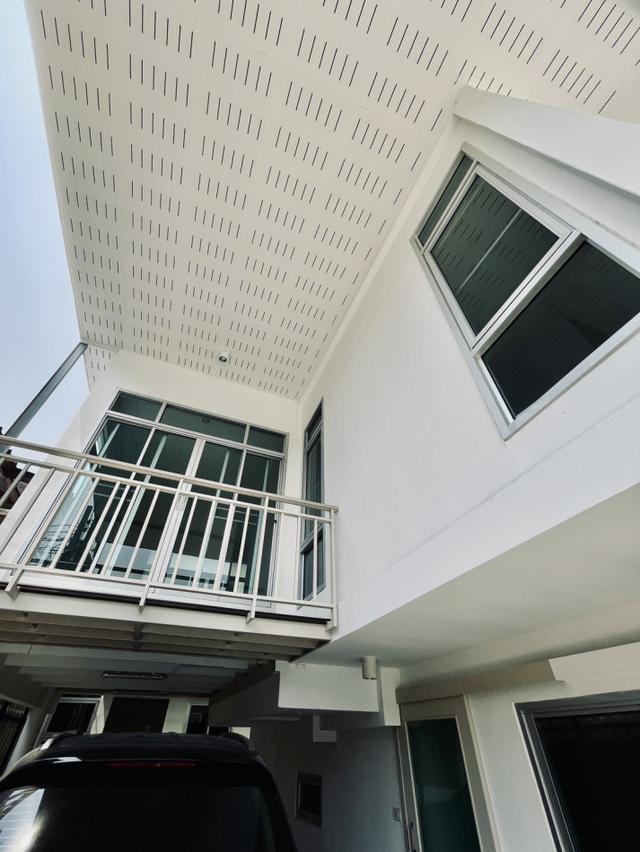 ขายถูก บ้านเดี่ยว-โฮมออฟฟิศ ซอยสุขุมวิท 50 ขนาด 58 ตร.ว. ใกล้ BTS อ่อนนุช *รีโนเวทใหม่ทั้งหลัง* 3