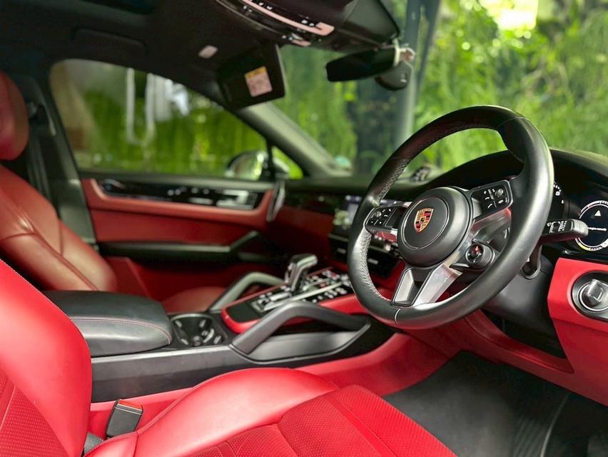 Porsche Cayenne Coupe 3