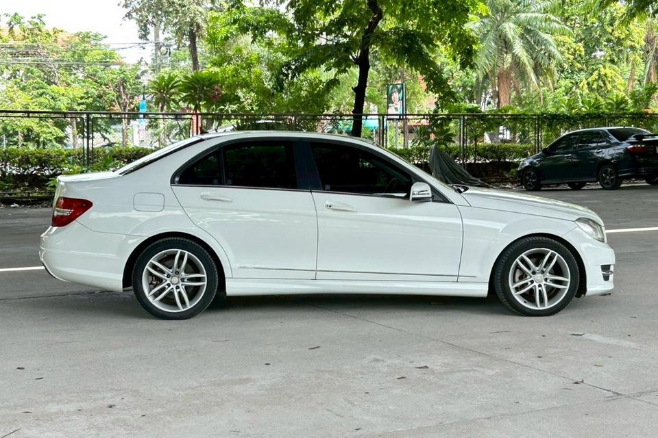 🚗 2013 Mercedes-Benz C200 CGI BE AT รูปย่อยที่ 4