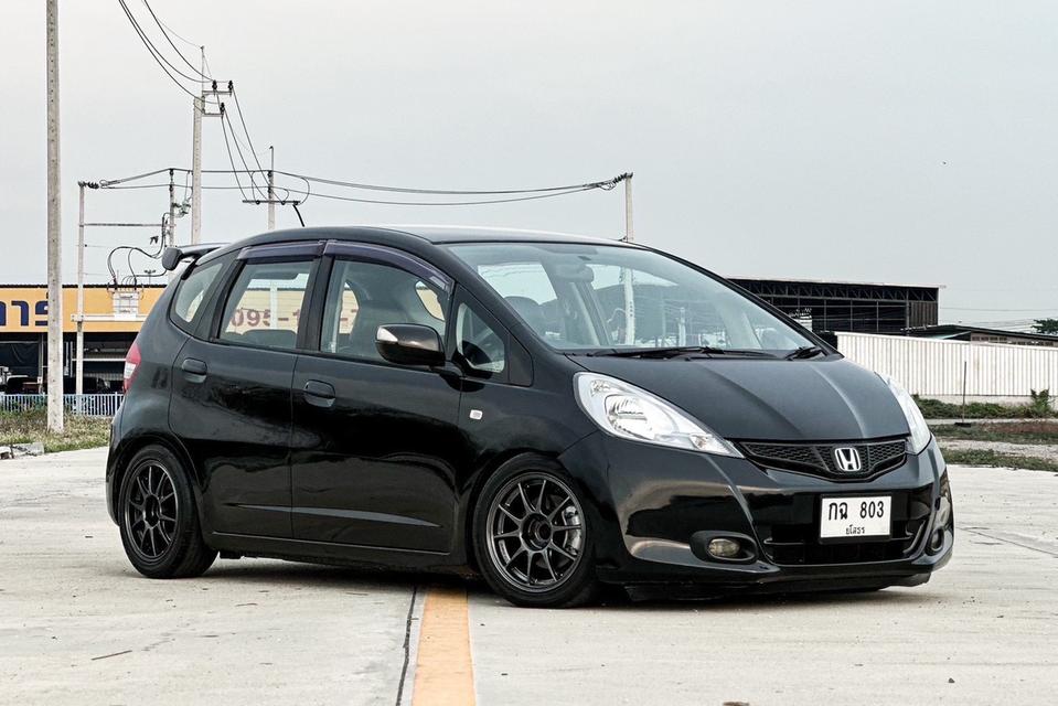 Honda Jazz GE 1.5V 2011