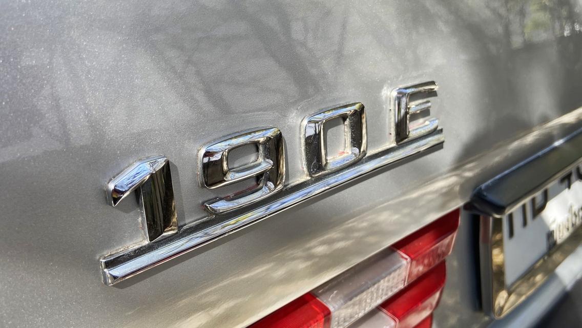 รถเบนซ์คลาสสิก 190E รถตำนาน รูปที่ 3