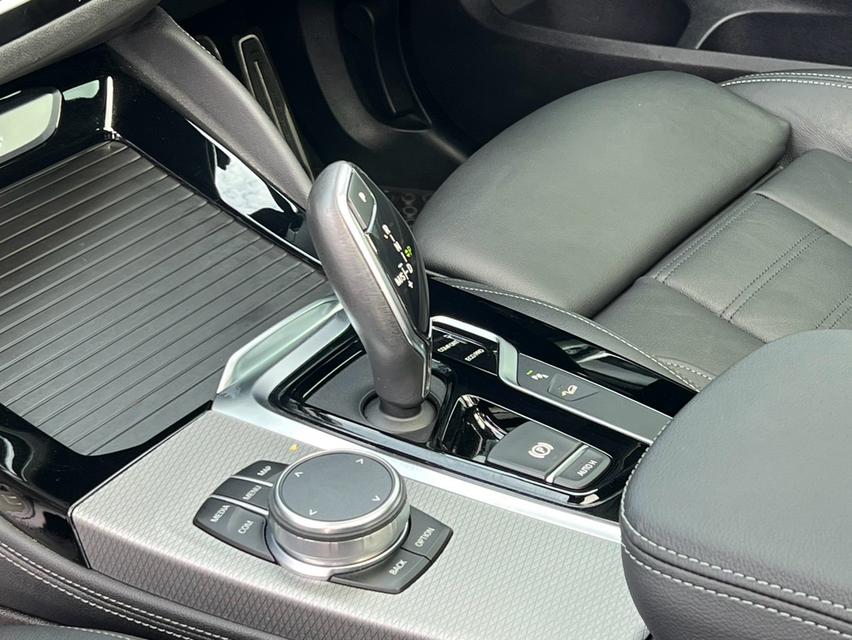 BMW X4 xDrive20d M-Sport 2019 สีขาว ไมล์น้อย รูปที่ 14