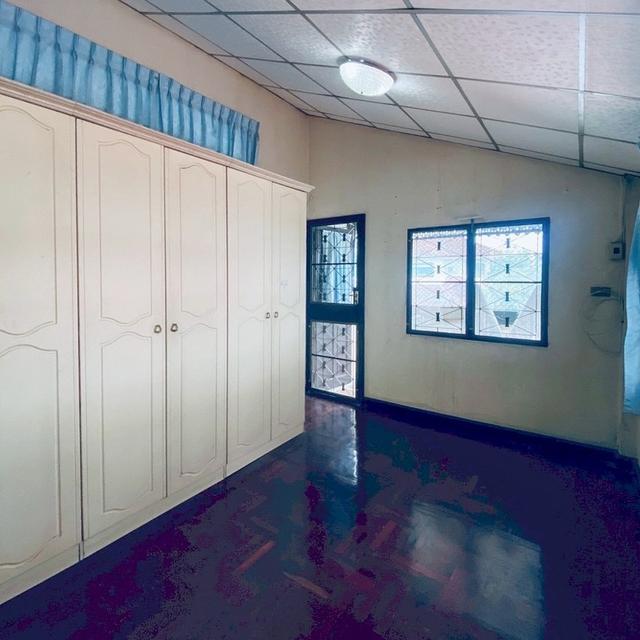 ขายบ้านเดี่ยวมือสอง โครงการ ชัยพฤกษ์ บางแวก (Chaiyapruek Bangwaek) เนื้อที่ 83.10 ตร.ว. ใกล้เซ็นทรัลปิ่นเกล้า และจุดขึ้นทางด่วนกาญจนาภิเษก 7