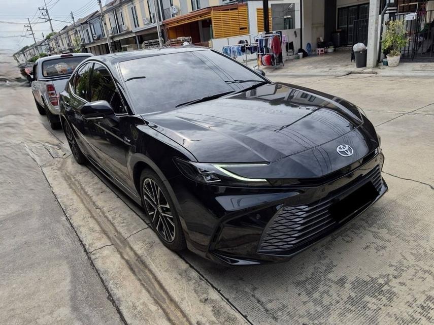 Toyota Camry 2.5 HEV Premium Luxury 2026