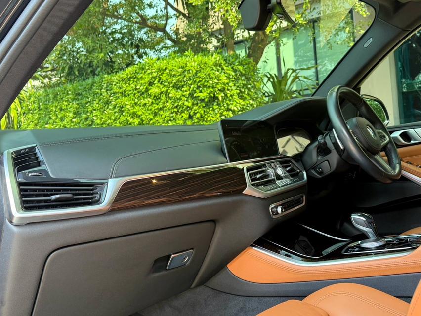 2020 BMW X5 30D MSPORT รถมือเดียวออกป้ายแดง รถวิ่งน้อยเพียง 50,000 กม เข้าศูนย์ทุกระยะ รถไม่เคยมีอุบัติเหตุครับ รูปที่ 11