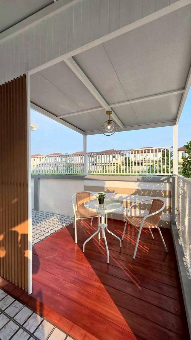 หมู่บ้านพิมลราช1 บางบัวทอง ทาวน์เฮาส์ชั้นเดียว  ตกแต่งใหม่พร้อมอยู่ ถนนบ้านกล้วย  ทำเลสวยหน้าบ้านกว้าง 18