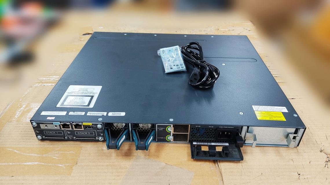 Cisco WS-C3750X-24S-E มือสอง ทดสอบแล้ว ประกันจากผู้ขาย 4