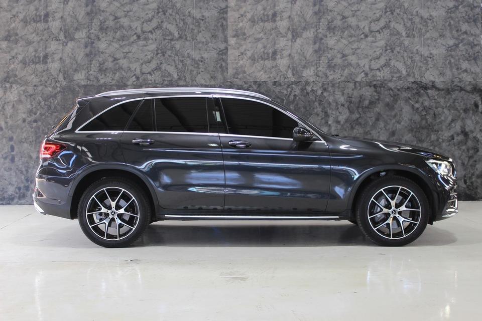 รหัสรถ JRS9032 Benz GLC300e AMG Dynamic  ปี 2020 7