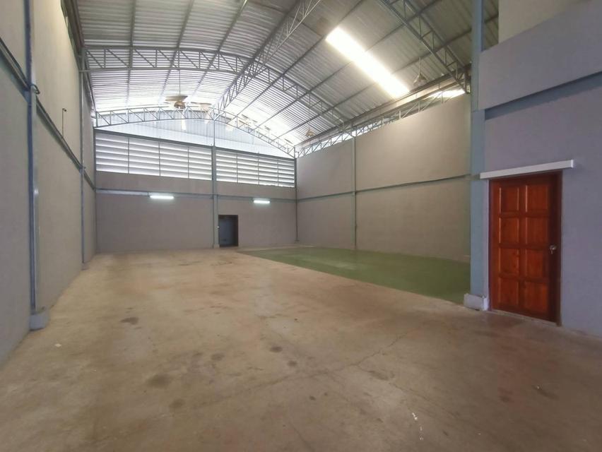 ขาย/ให้เช่าโรงงาน โกดัง ออฟฟิศ2ชั้น ซอยเจอาร์2 ต.บางน้ำจืด  จ.สมุทรสาคร 4