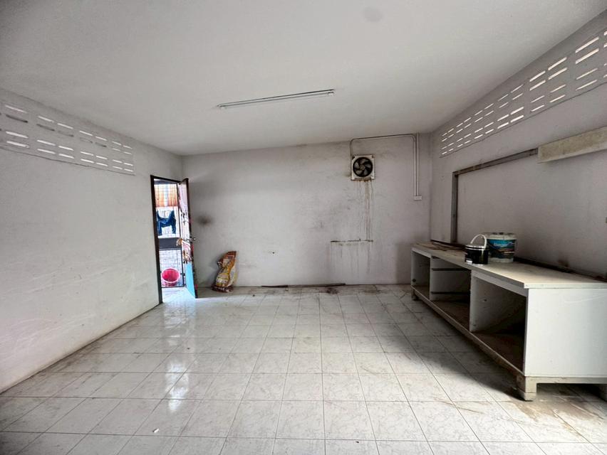 ขายโกดังพร้อมสำนักงานและห้องพักคนงาน ซอยรัตนโชค 12/1 บางปลา 2 สมุทรปราการ (N.1967) 7