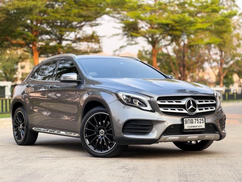 รหัส AVA7525 ⭐️  BENZ GLA250 AMG Dynamic ปี 2019 5