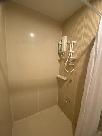 เช่าถูก 12,000 บาท ** 1 ห้องนอน ** คอนโด เดอะพาร์คแลน เพชรเกษม ** ติดรถไฟฟ้า หลังสอง ** 088-398-3835 MR.BOAT 17