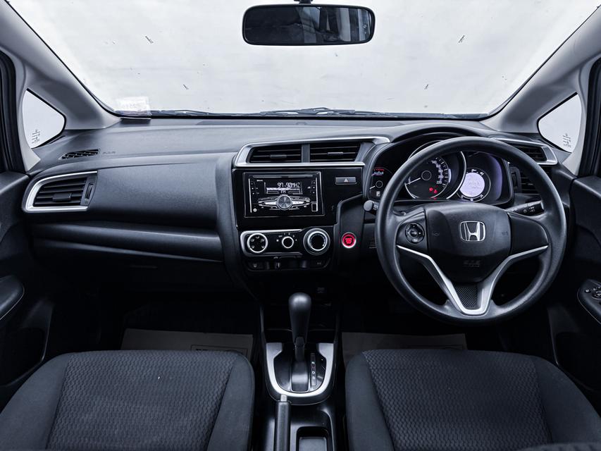 HONDA JAZZ 1.5 V ปี2021 สีเทา รูปที่ 8