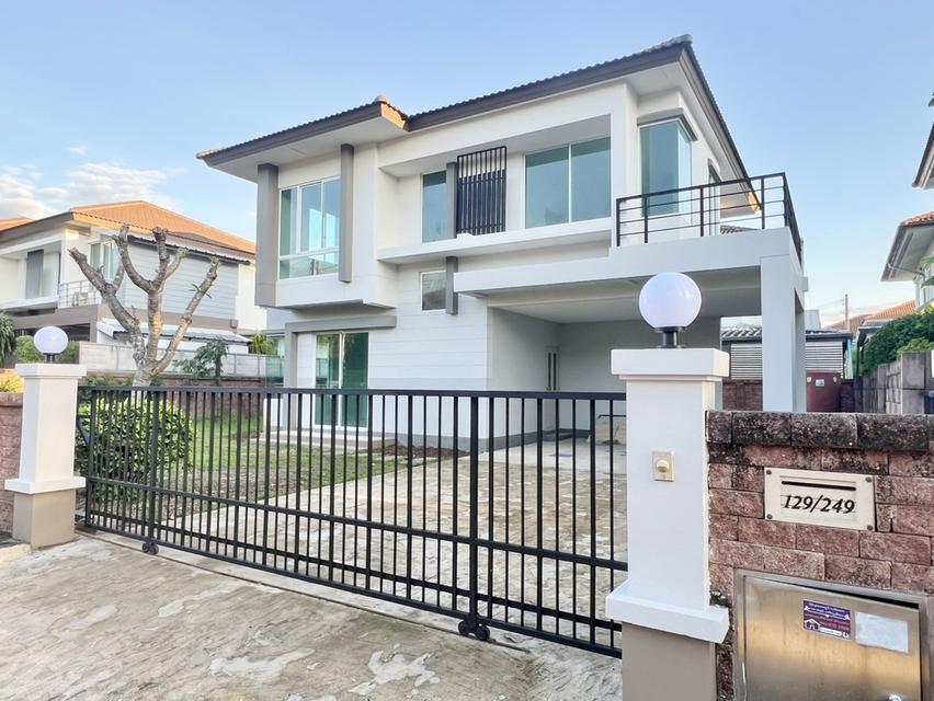 ขายบ้านเดี่ยว 2 ชั้น โครงการวรารมย์ เจริญเมือง รีโนเวทใหม่ทั้งหลัง ต.ต้นเปา อ.สันกำแพง จ.เชียงใหม่ 1