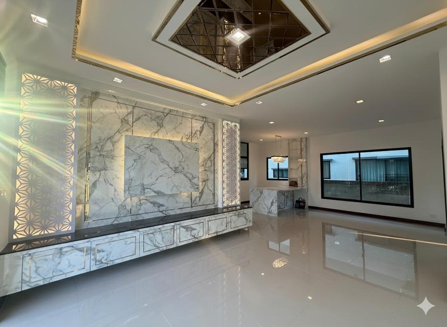 บ้านสุดหรู CASA GRAND สุขาภิบาล 5 บ้านใหม่ บ้านเดี่ยว 2 ชั้น บิ้วอินสไตล์โมเดิร์น 4 นอน 3 ห้องน้ำ 9.49 6