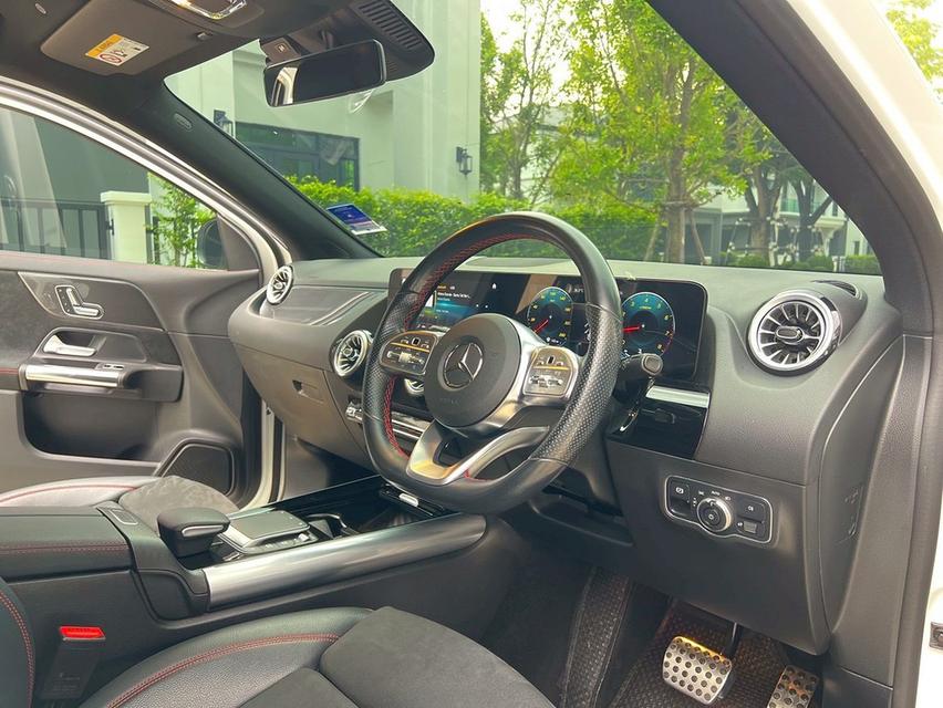 Mercedes-Benz GLA200 AMG 2022 สภาพสวย  14