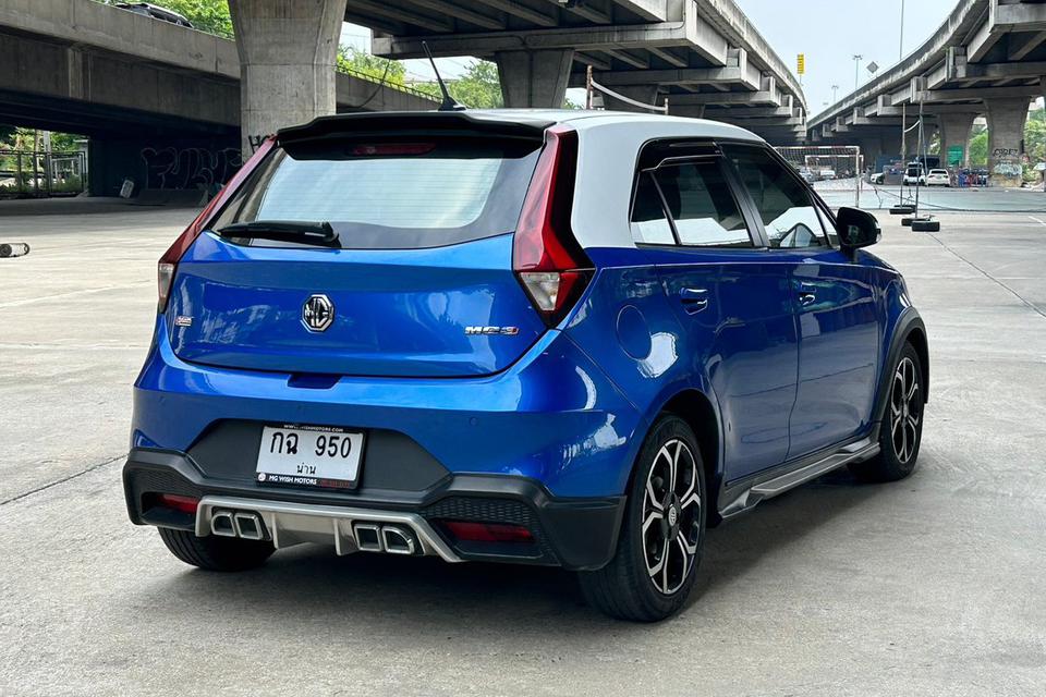 MG 3 1.5 X Sunroof AT 2019 2