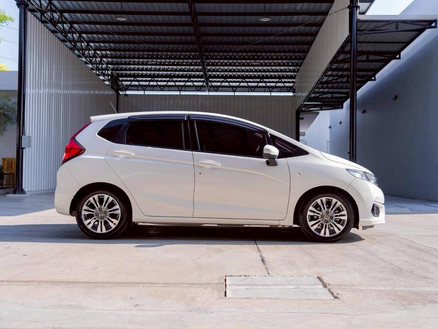 Jazz GK 1.5 S MT ปี จดปี2021 รูปที่ 3