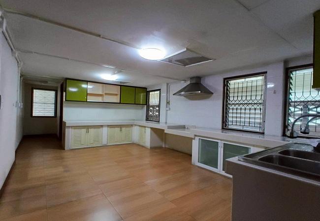 ขายบ้านเดี่ยว ซอยพหลโยธิน 45 จตุจักร กรุงเทพมหานคร เนื้อที่ 51 ตร.ว. 2 ชั้น 7 นอน 4 น้ำ 7