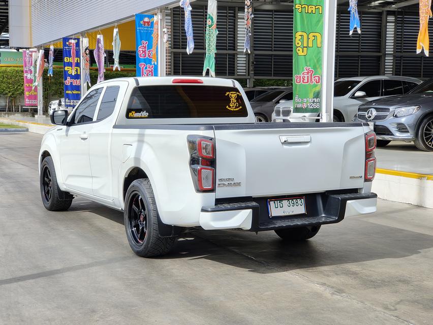 Isuzu D-Max 1.9 L Cab MT