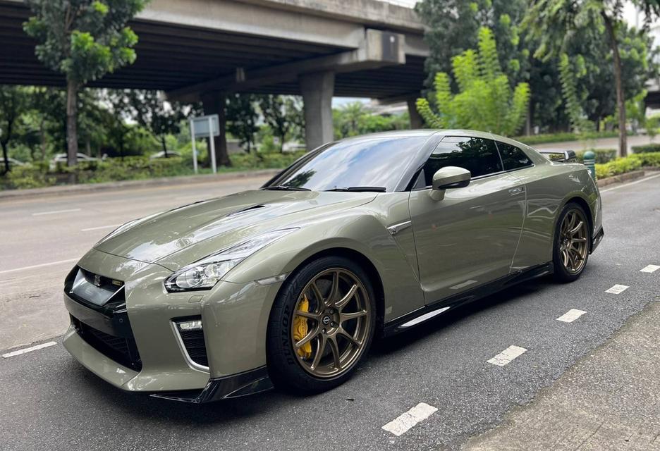 nissan GTR