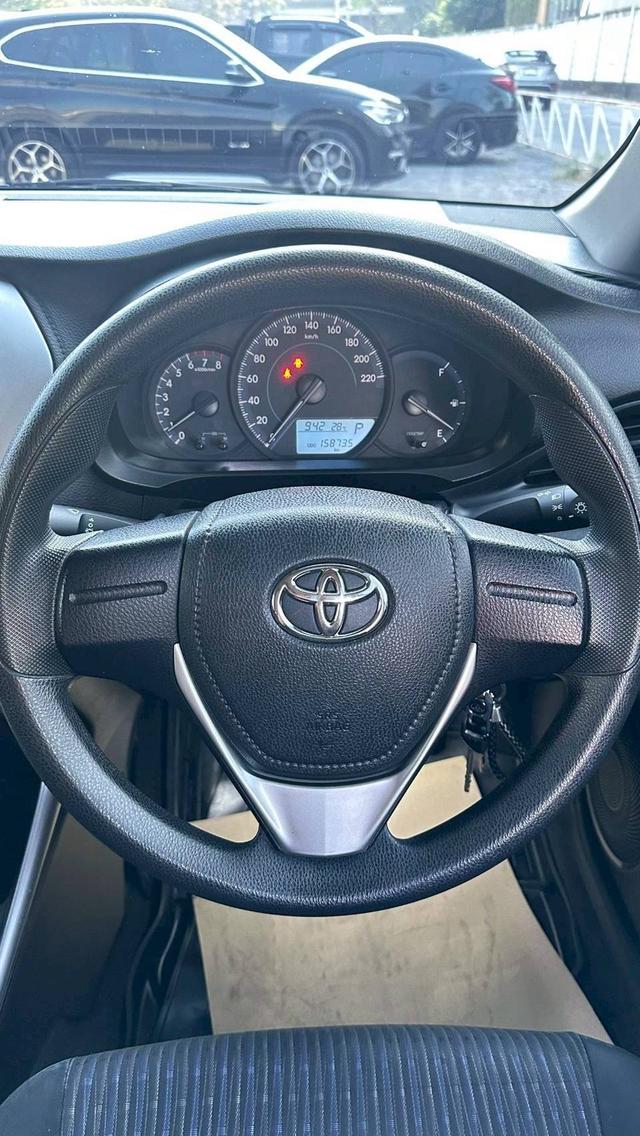 เข้าศูนย์ทุกระยะ⭐ ⭐รถเดิมน็อตไม่ขยับ⭐ ToyotaYaris1.2 J Plus เกียร์ออโต้สีดำปี 2018 ขาย 259,000 ❗️ลูกค้าเงินสด : ต่อรองได้ครับ ❗️ลูกค้ามีเครดิต/ไม รูปที่ 8