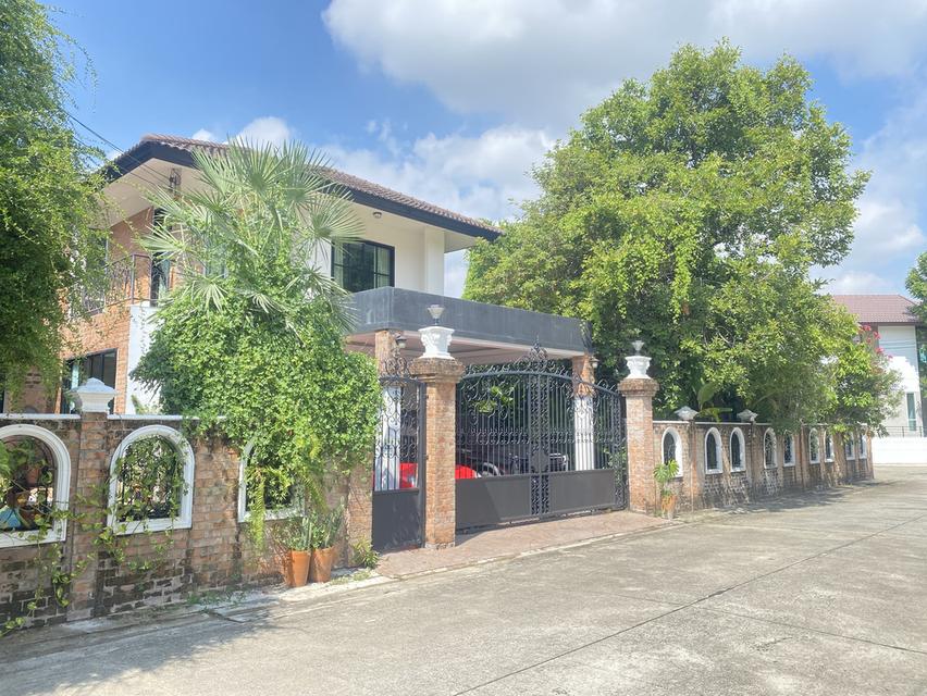 บ้านใจกลางเมือง มีสระว่ายน้ำ ฟิตเนส 6ห้องนอน 6ห้องน้ำ เฟอร์นิเจอร์ครบ หิ้วกระเป๋าพร้อมเข้าอยู่ 1