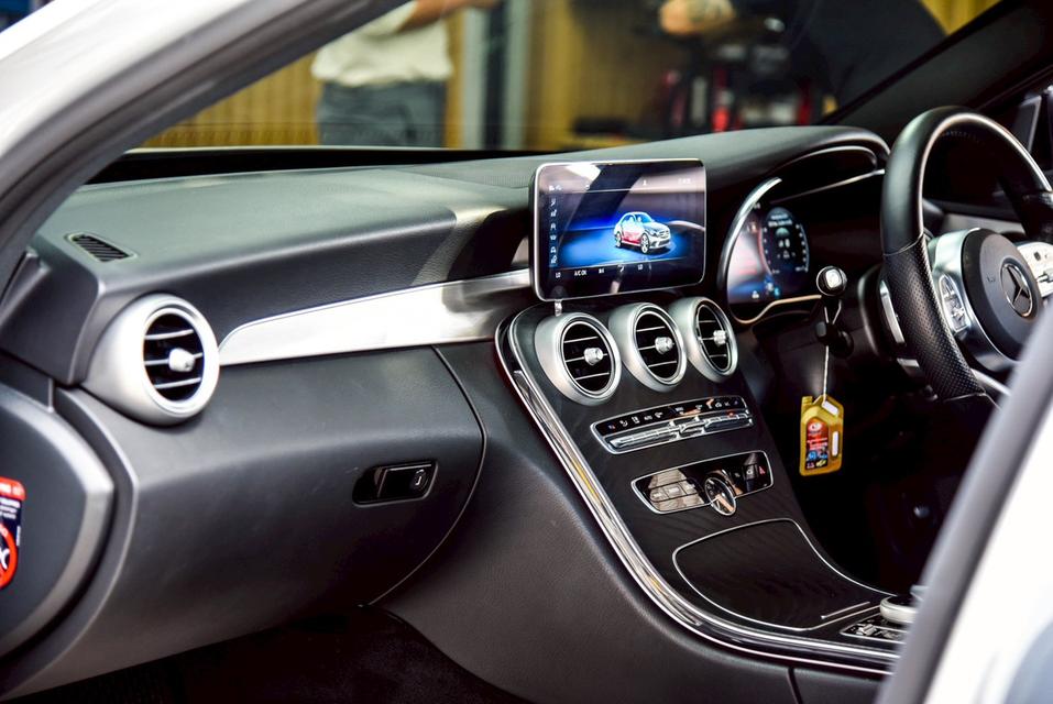 Mercedes-Benz C300e 2.0 AMG Sport W205 AT 2022 รูปที่ 8