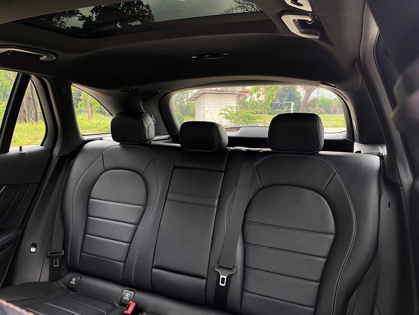 Mercedes-Benz GLC250d 4MATIC AMG Dynamic ปี 2015 เลขไมล์ 77,xxx km. 8