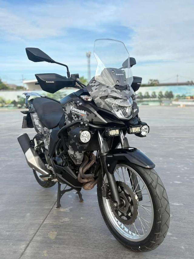 Kawasaki Versys X-300 7