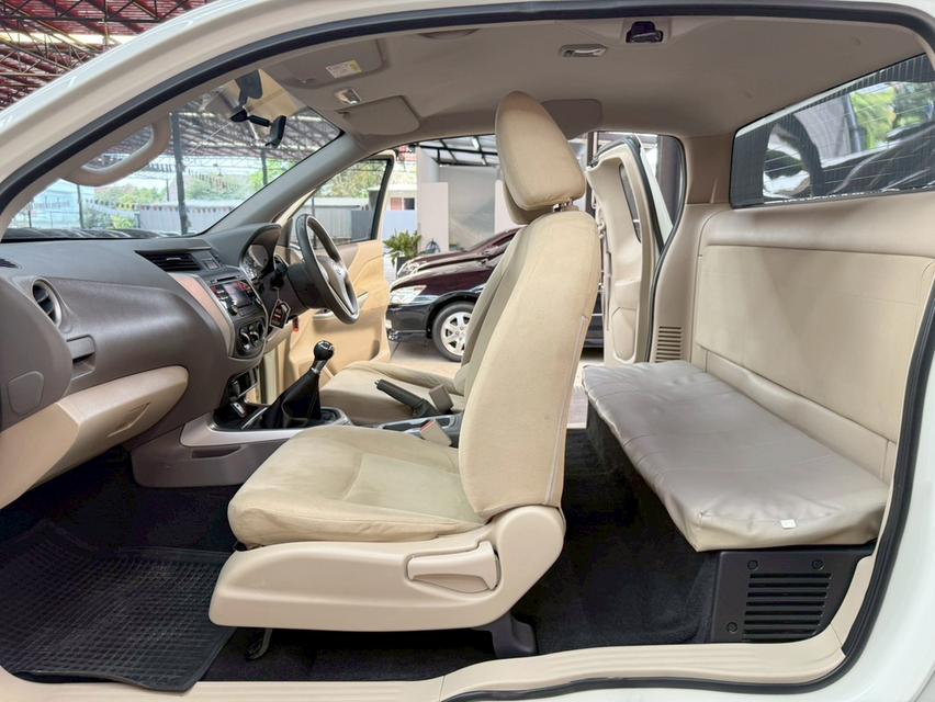 NISSAN NAVARA NP300 2.5 E KINGCAB ปี2019รถสวยสภาพพร้อมใช้งาน รูปที่ 13
