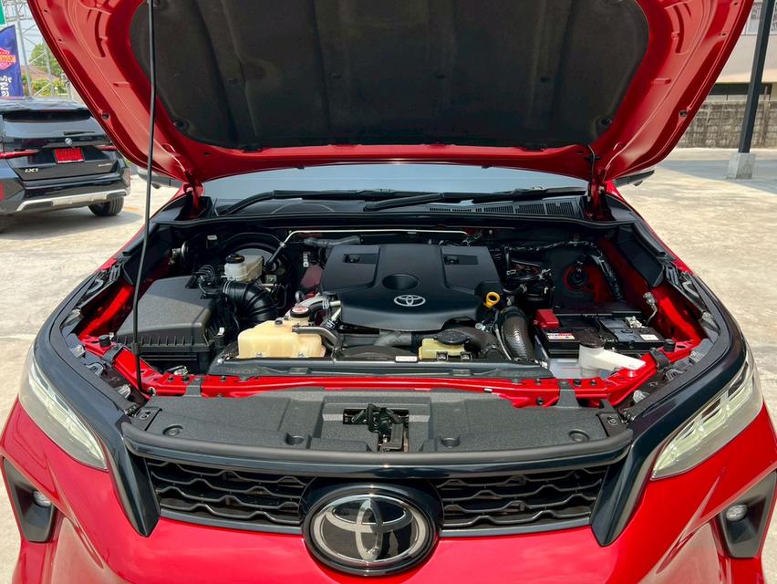 TOYOTA FORTUNER 2.4 LEGENDER BLACK TOP ปี 2022 โฉม ปี15-ปัจจุบัน (ป้ายสลับออก) รูปที่ 19
