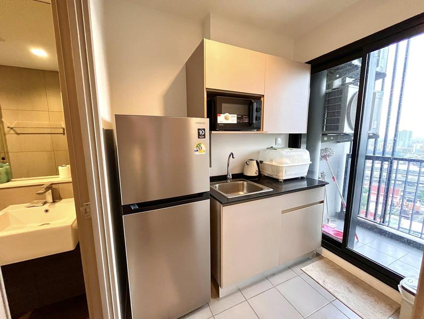 Condo Unit at the Politan Rive 9