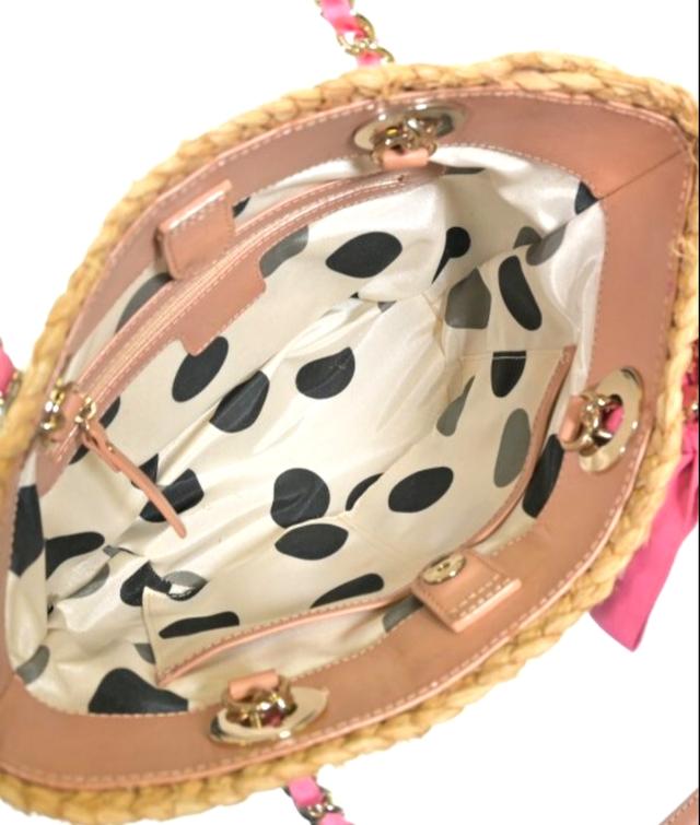 ✨ Kate Spade Raffia Bow Tote ✨กระเป๋าสานสไตล์ summer จาก Kate Spadeดีไซน์หวานมาก โบว์ชมพูเด่น น่ารักสุด ๆ 💕 รูปที่ 3
