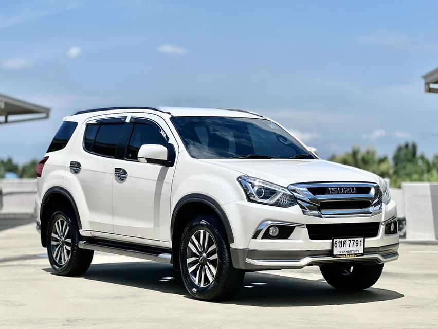 Isuzu Mu X 1.9 DA DVD Navi The Onyx ปี 2019 รถมือเดี่ยวเดิมๆ