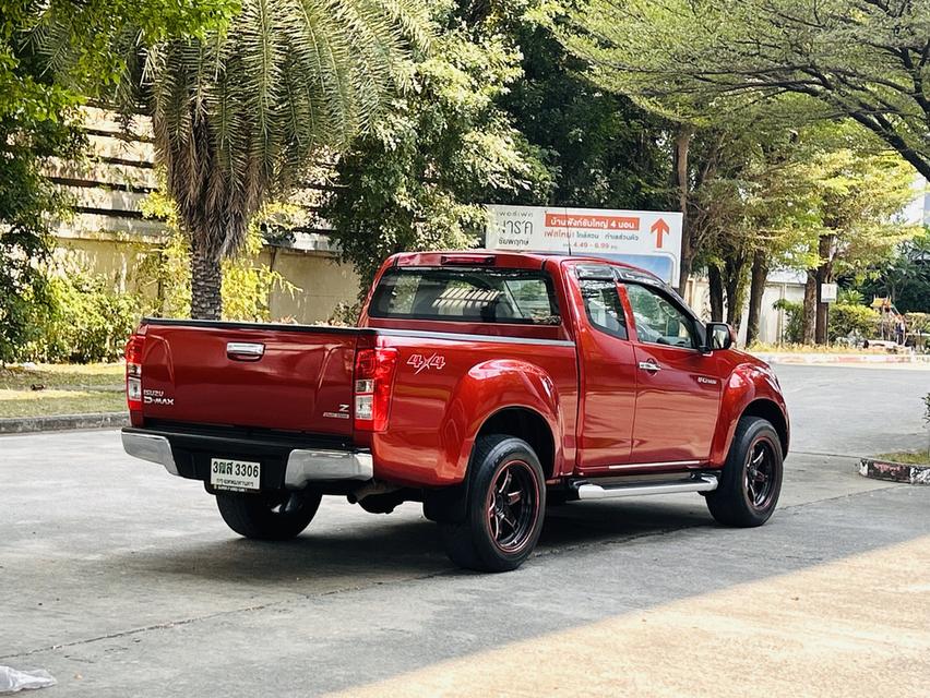 Isuzu Dmax 2.5 Vcross 4x4 รูปย่อยที่ 4