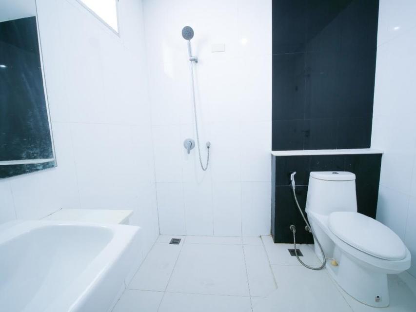 ให้เช่าหรือขายทาวน์โฮมภณาสิริ เรสซิเด้นท์สภาพใหม่ ทาว์นโฮม3ชั้น มีแอร์ทุกห้อง และห้องน้ำทุกชั้น พร้อมห้องรับแขก ห้องเก็บของ แยกเป็นสัดส่วน 16