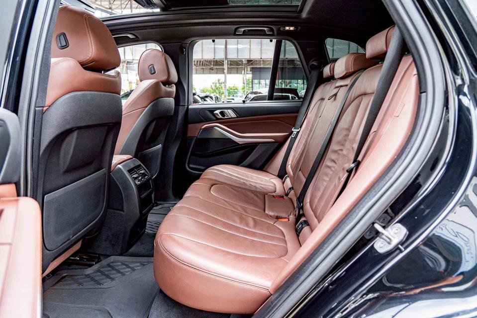รหัสรถ NP108 BMW X5 3.0 XDRIVE3OD M SPORT 4WD 2020 15