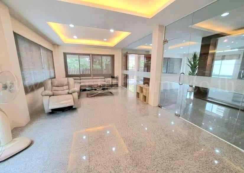 บ้านเดี่ยว ศรีนครพัฒนา นวมินทร์ 24 พร้อมอยู่ 5