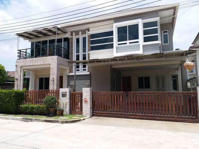 H-103 : บ้านหลังมุม 64 ตร.วา ม.บางกอก บูเลอวาร์ด เทพารักษ์-วงแหวน ขายต่ำกว่าประเมิน กู้ได้เกิน มีส่วนต่าง 2