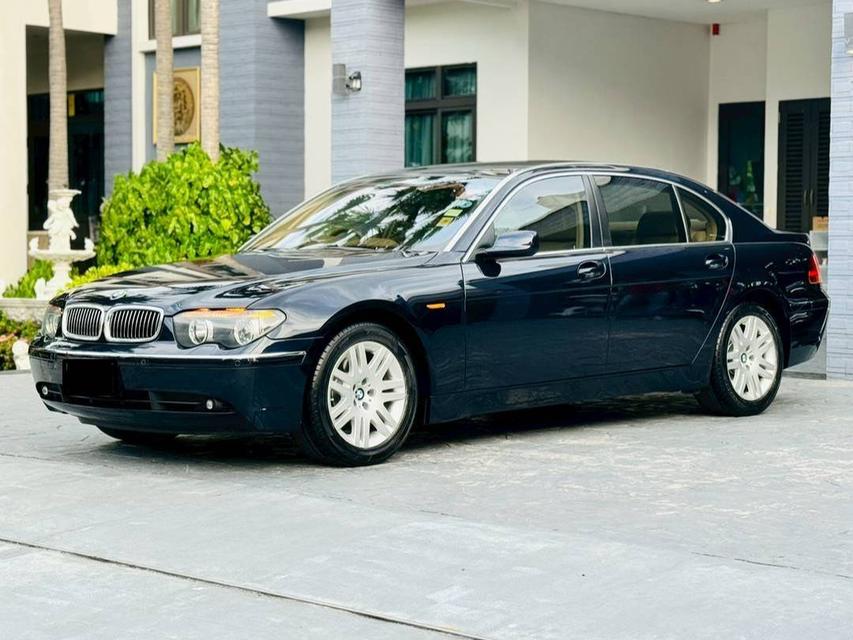 BMW 730Li ( E66 )