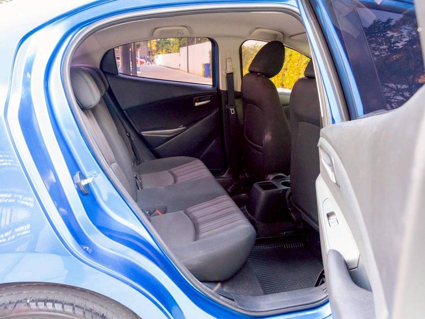 Mazda 2 1.3S ปี 2016 ♨️ #ประกันเครื่องเกียร์หลังการขาย3ปี / 30,000km. ♨️ 8