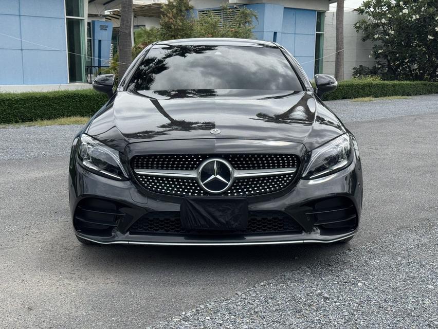 Mercedes Benz C200 AMG Coupeปี 2020 ไมล์ 66,xxx kmราคา 1,450,000 บาท.